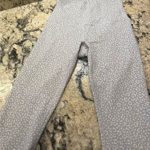 Lululemon Wunder Train High Rise Tight Size 2